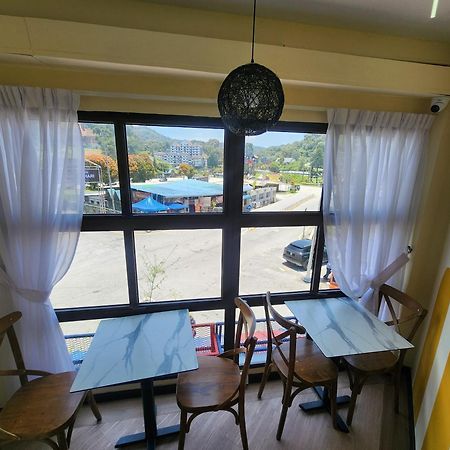Clock Inn Backpackers Hostel Tanah Rata Exterior photo